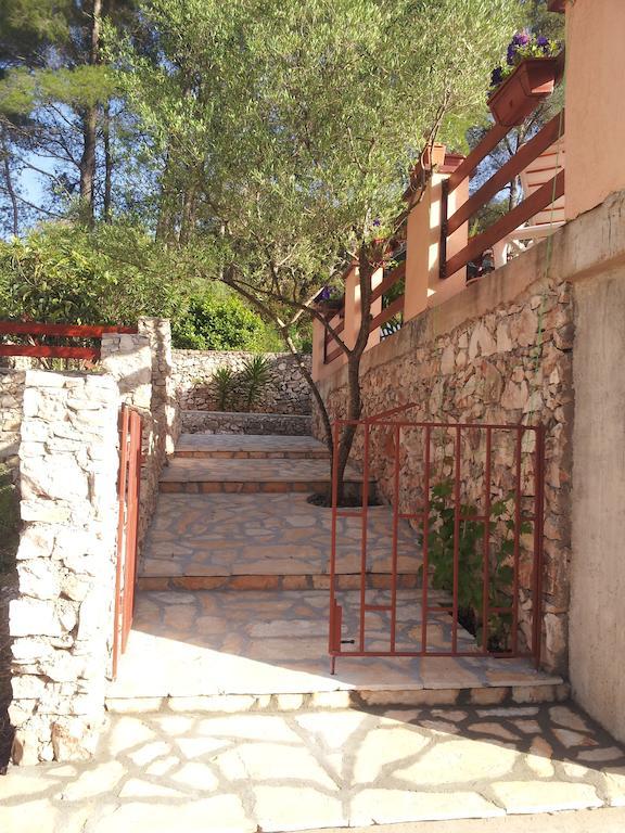 Apartment Vesna Vela Luka Buitenkant foto