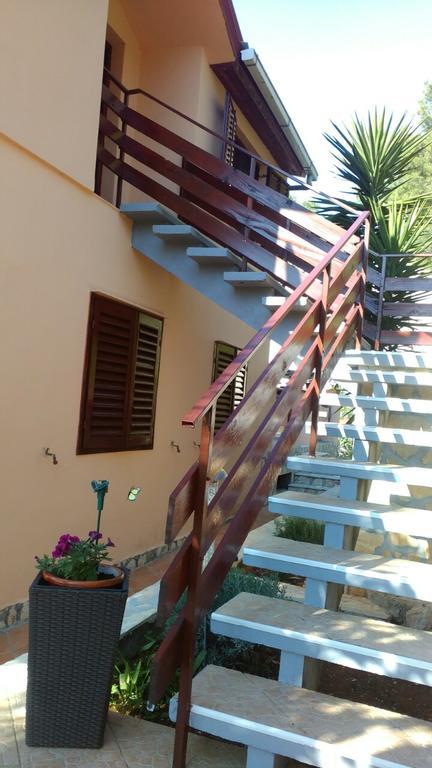 Apartment Vesna Vela Luka Buitenkant foto